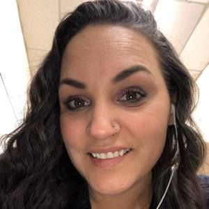 Meet your Posher, Cynthia